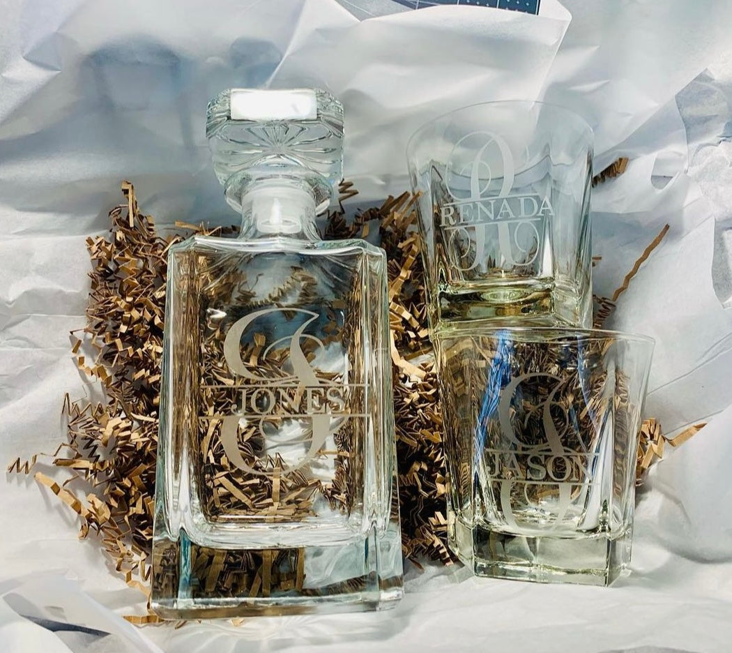3 PIECE WHISKEY BOURBON DECANTER SET